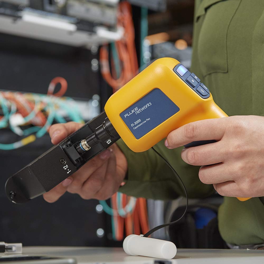 Fluke Networks FI-3000 Fiber Inspector Pro Inspection Camera | MPO Live View | Automated Pass/Fail | iPhone, Android & Versiv Compatible